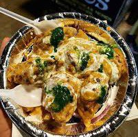 Cheese Gravy Momos