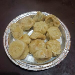 Stream Momos